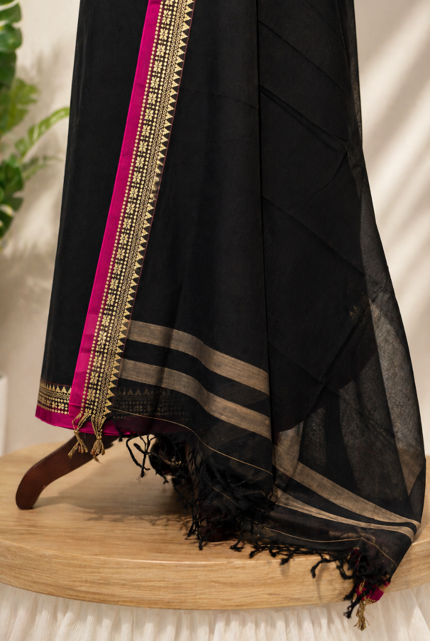 Black Narayanpet Handloom Set