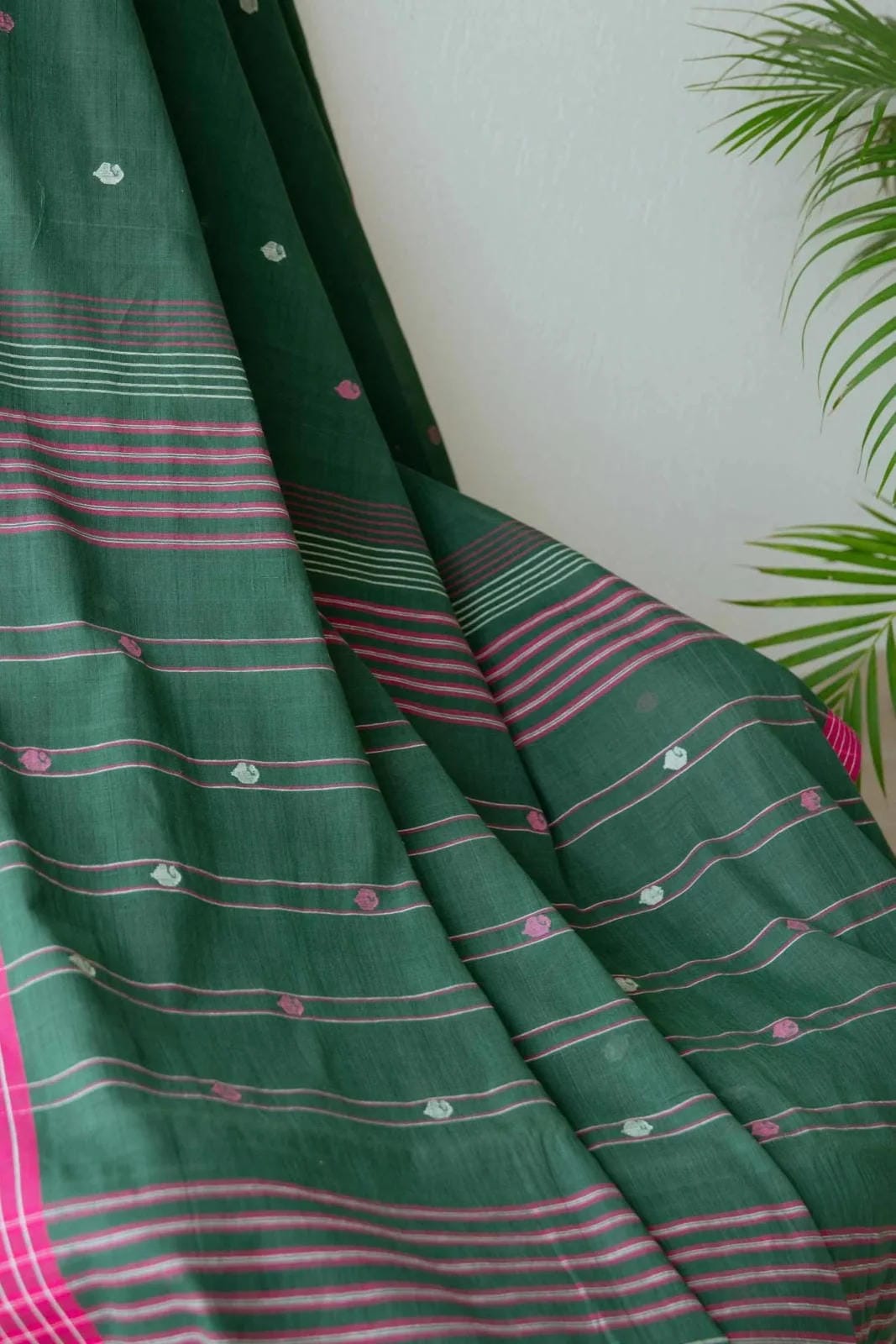 Emerald Handwoven Saree - House of Ameyam