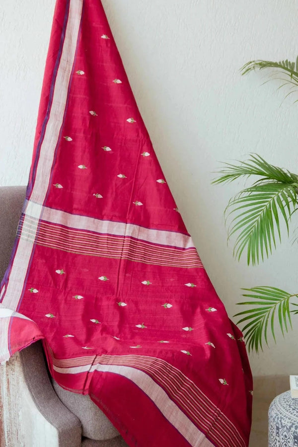 Handwoven Pink Saree - House of Ameyam