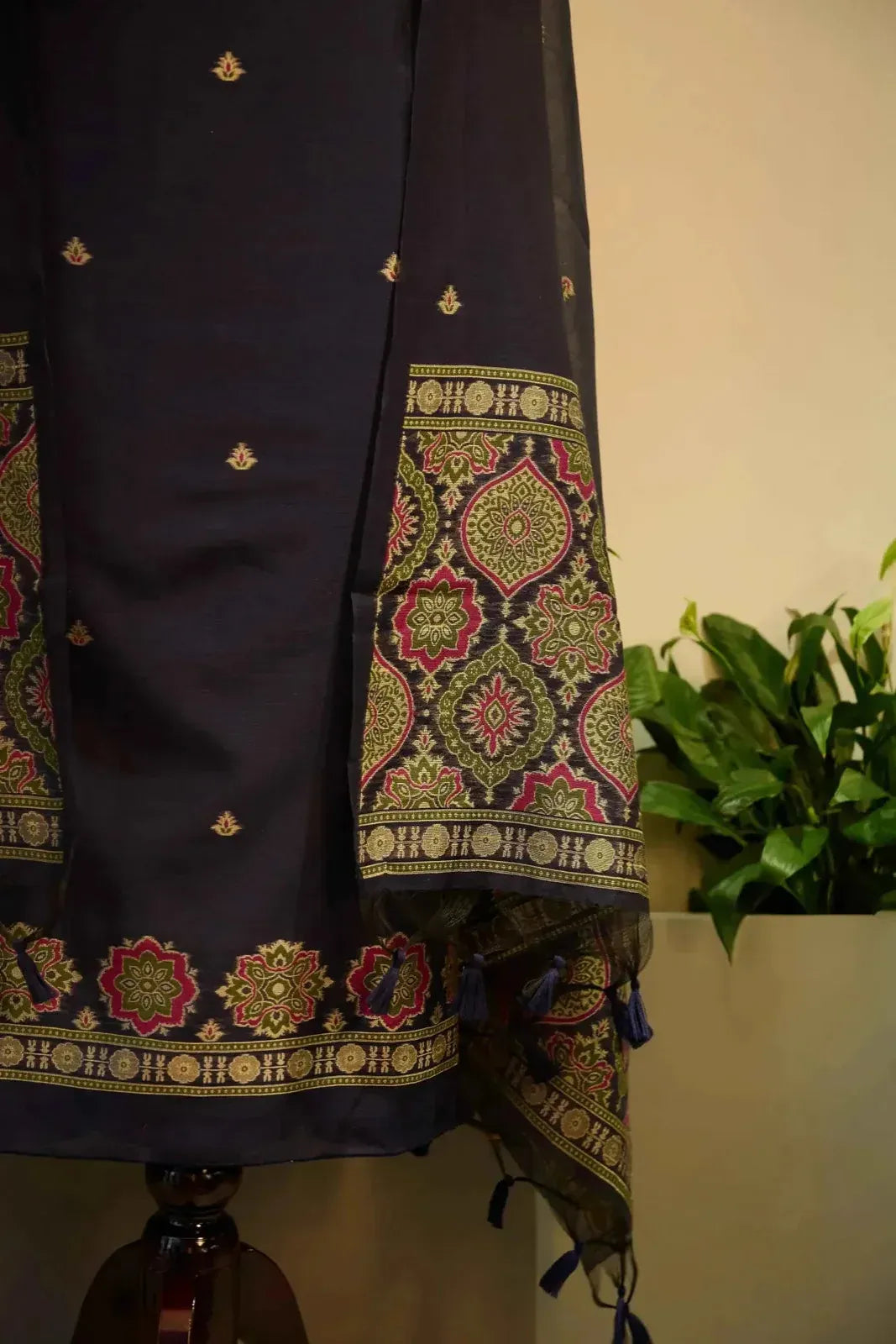 Navi Blue Jamdani Suit - House of Ameyam