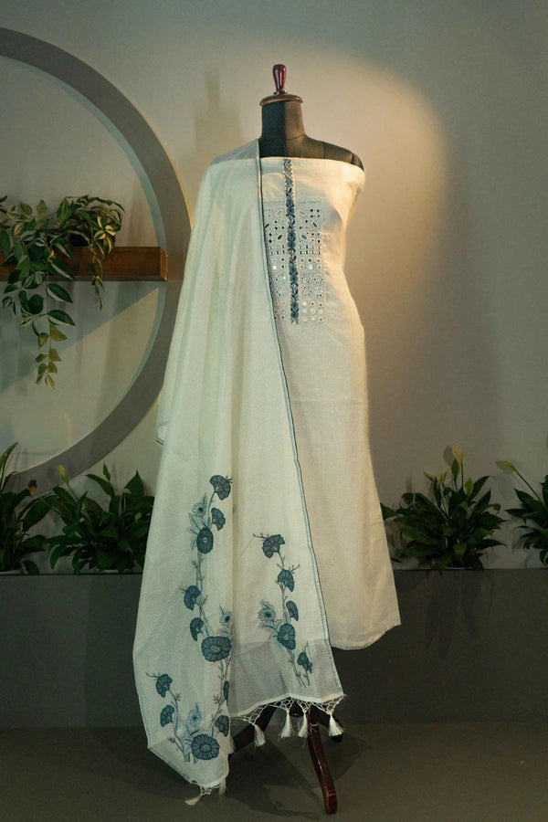 White Kurta Set With Mirror - House of Ameyam